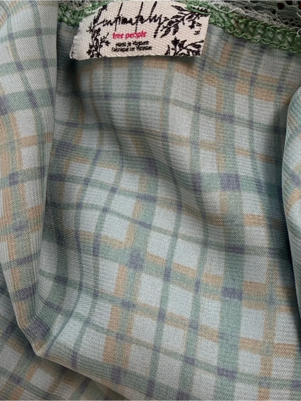 Free People excellent tie
